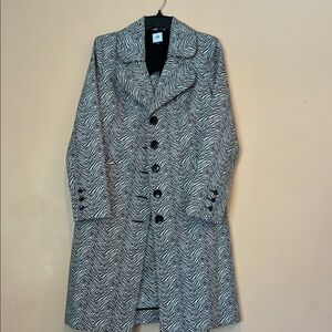 CAbi style # 4034 Monochrome Zigzag Trench Coat